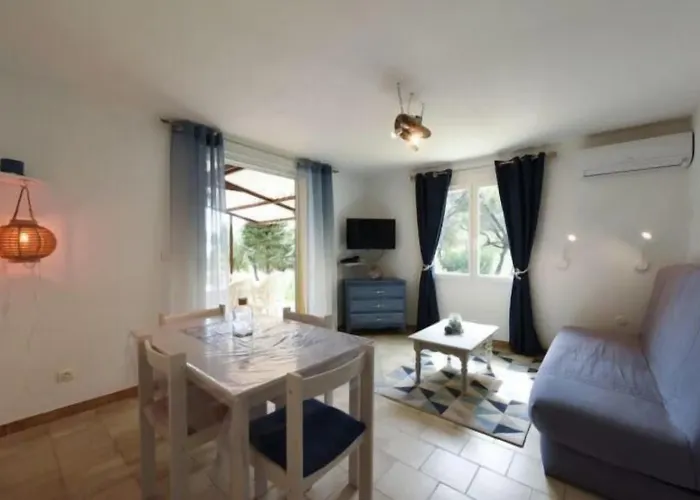 Les Mandiles Apartament