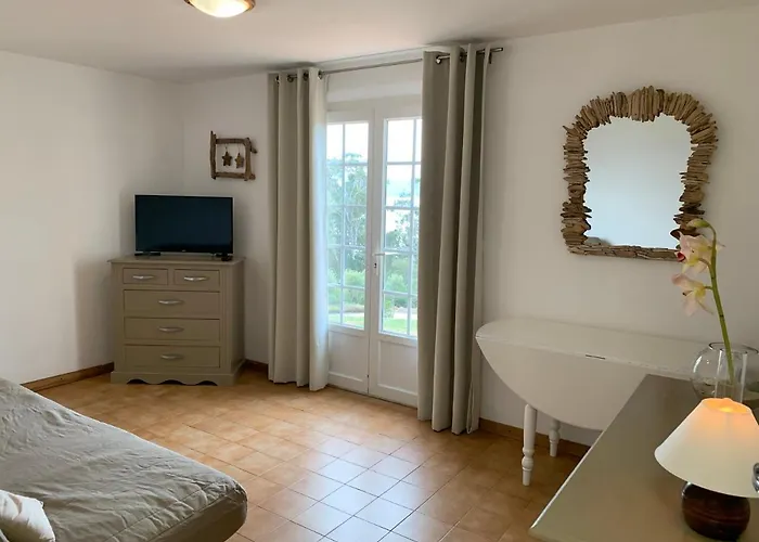 Les Mandiles Appartement *