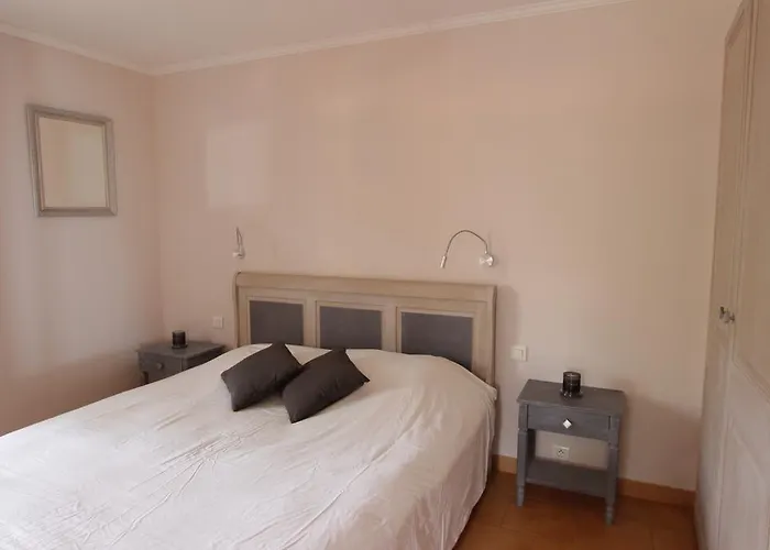 Les Mandiles Apartment